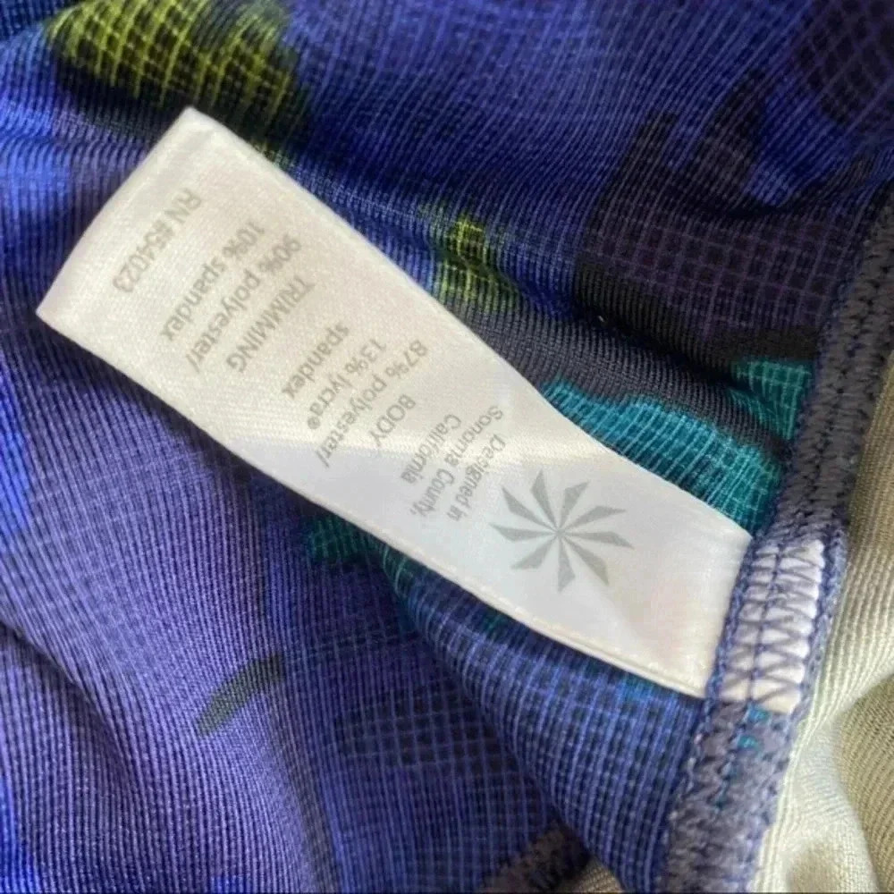 Athleta Camo Be Free Knicker Crop Leggings Blue - Picture 6 of 15